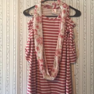 Girls shirt with attached silky scarf  very light fabrics